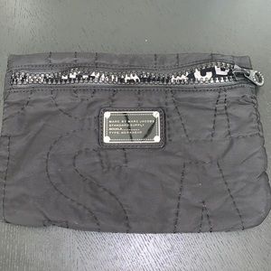 Authentic Marc by Marc Jacobs zip case- blk